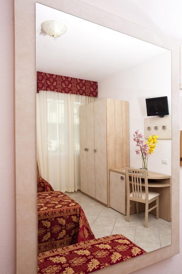 Hotel Rodi Cervia Dış mekan fotoğraf